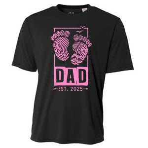 Dad Est 2025 Girl Logo Dad To Be Gifts For 1st Time Dad Cooling Performance Crew T-Shirt