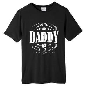 Dad Est 2024 Soon To Be Daddy Pregnancy Announcement Tall Fusion ChromaSoft Performance T-Shirt