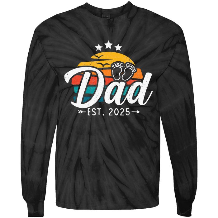 Dad Est 2025 Retro Vintage Dad To Be Gifts For 1st Time Dad Tie-Dye Long Sleeve Shirt