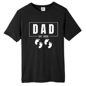 Dad Est. 2024 Fathers Day Expecting Baby Funny New Dad Baby Twins Tall Fusion ChromaSoft Performance T-Shirt