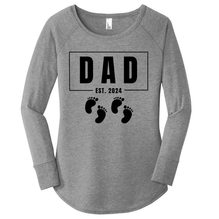 Dad Est. 2024 Fathers Day Expecting Baby Funny New Dad Baby Twins Women's Perfect Tri Tunic Long Sleeve Shirt