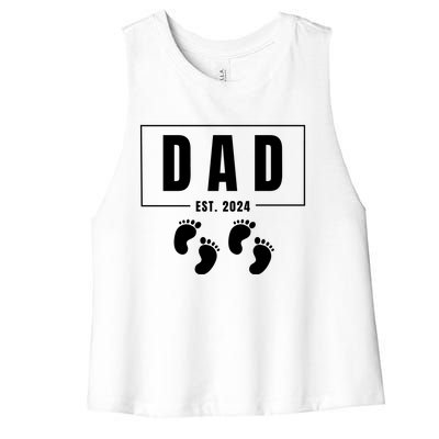 Dad Est. 2024 Fathers Day Expecting Baby Funny New Dad Baby Twins Women's Racerback Cropped Tank