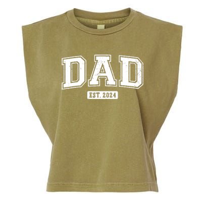 Dad Est 2024 Daddy To Be Gifts New Dad 2024 Expect Baby 2024 Garment-Dyed Women's Muscle Tee