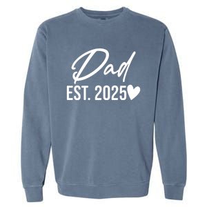 Dad Est. 2025 New Baby Garment-Dyed Sweatshirt