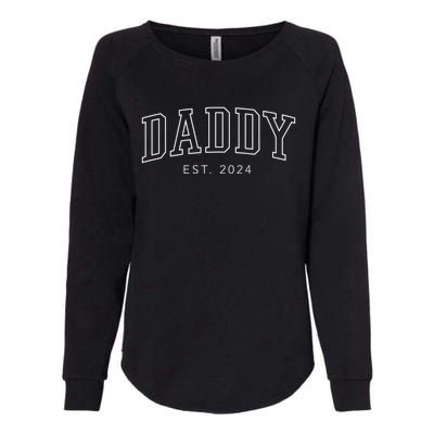 Daddy Est 2024 New Dad Fathers Day Gift Womens California Wash Sweatshirt