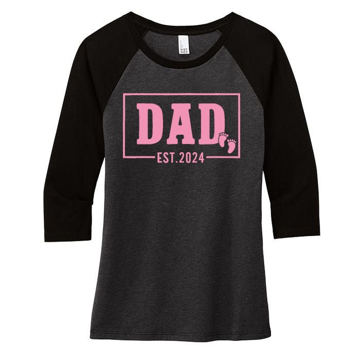 Dad Established Est 2024 Girl Newborn Daddy Father Women's Tri-Blend 3/4-Sleeve Raglan Shirt