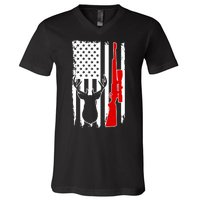 Deer Hunting Distressed USA American Flag V-Neck T-Shirt