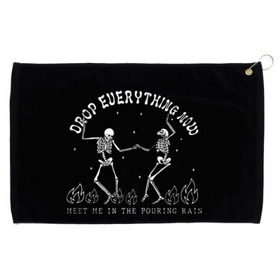 Drop Everything Now Meet Me In The Pouring Rain Skeleton Grommeted Golf Towel