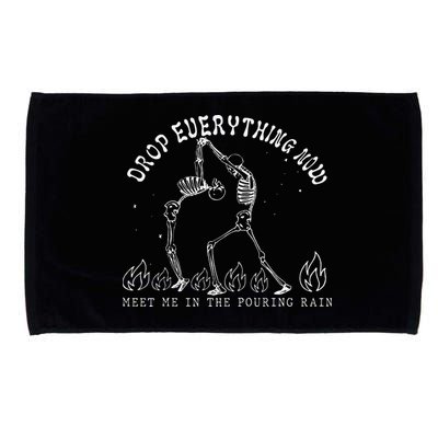 Drop Everything Now Meet Me In The Pouring Rain Skeleton Microfiber Hand Towel