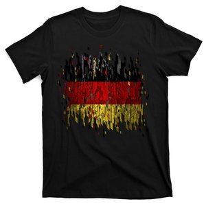 Deutschland Germany Torn German Flag T-Shirt