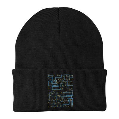 Dan Flashes Complicated Pattern Beanie