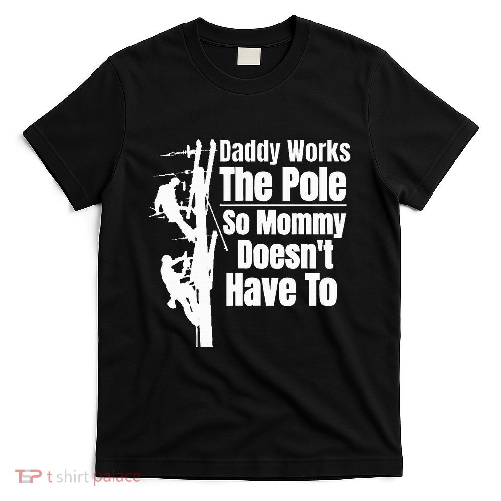 Dads Funny Electrical Lineman Gear Husband & Lineman Wife T-Shirt