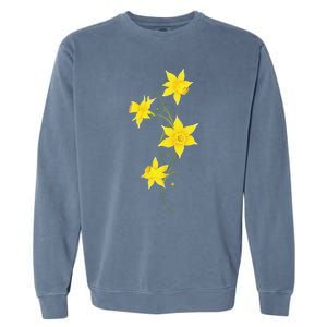 Daffodils Flower Floral Spring Design Easter Garment-Dyed Sweatshirt