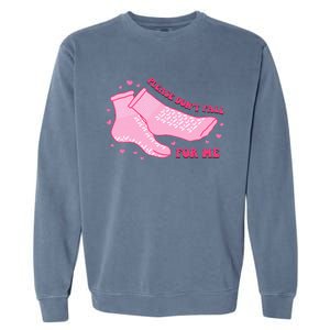 Dont Fall For Me Valentines Day Non Slip Socks Nurse Pct Cna Garment-Dyed Sweatshirt