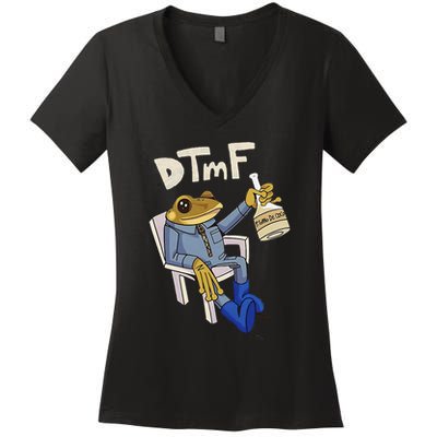 Dtmf Frog Puerto Rico Women's V-Neck T-Shirt