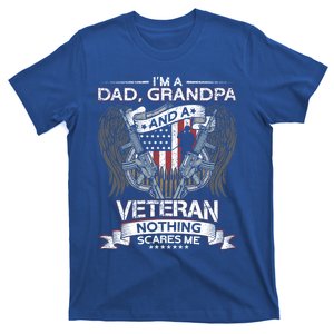 Dad Grandpa And A Veteran Proud American Veteran Grandfather Gift T-Shirt