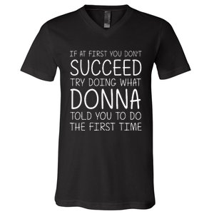 Donna Gift Name Personalized Birthday Funny Christmas Joke V-Neck T-Shirt