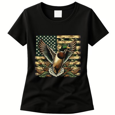 Duck Hunter American Flag Camouflage Hunting Womens T-Shirt