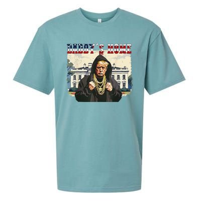 DaddyS Home Comeback For Christmas Trump 2024 Retro Sueded Cloud Jersey T-Shirt