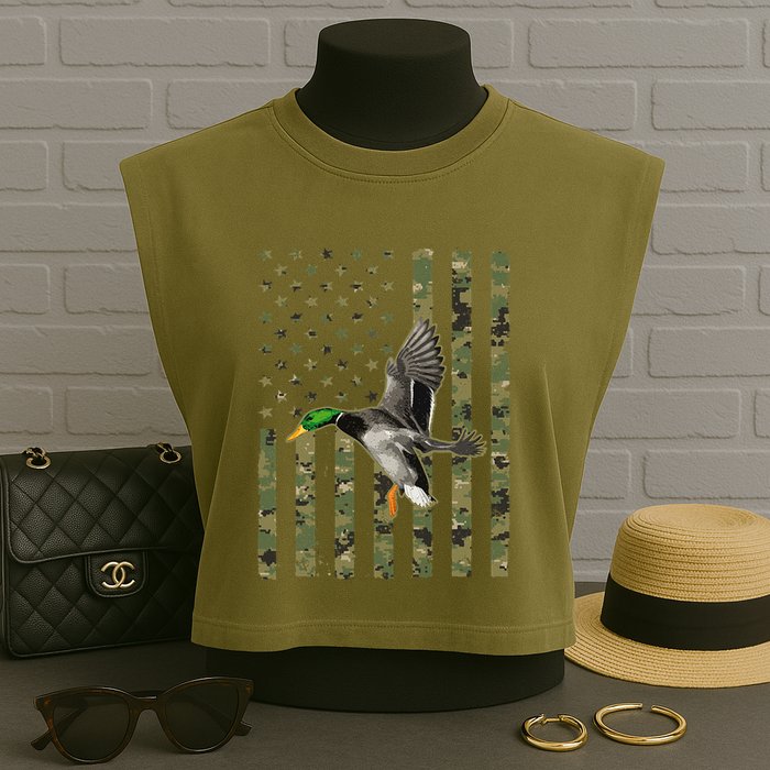 Duck Hunting Design Goose Hunt Duck Hunter Garment-Dyed Women's Muscle Tee