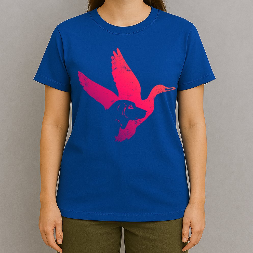 Duck Hunting Dog Duck Hunter Gift Duck Hunting Season Gift T-Shirt