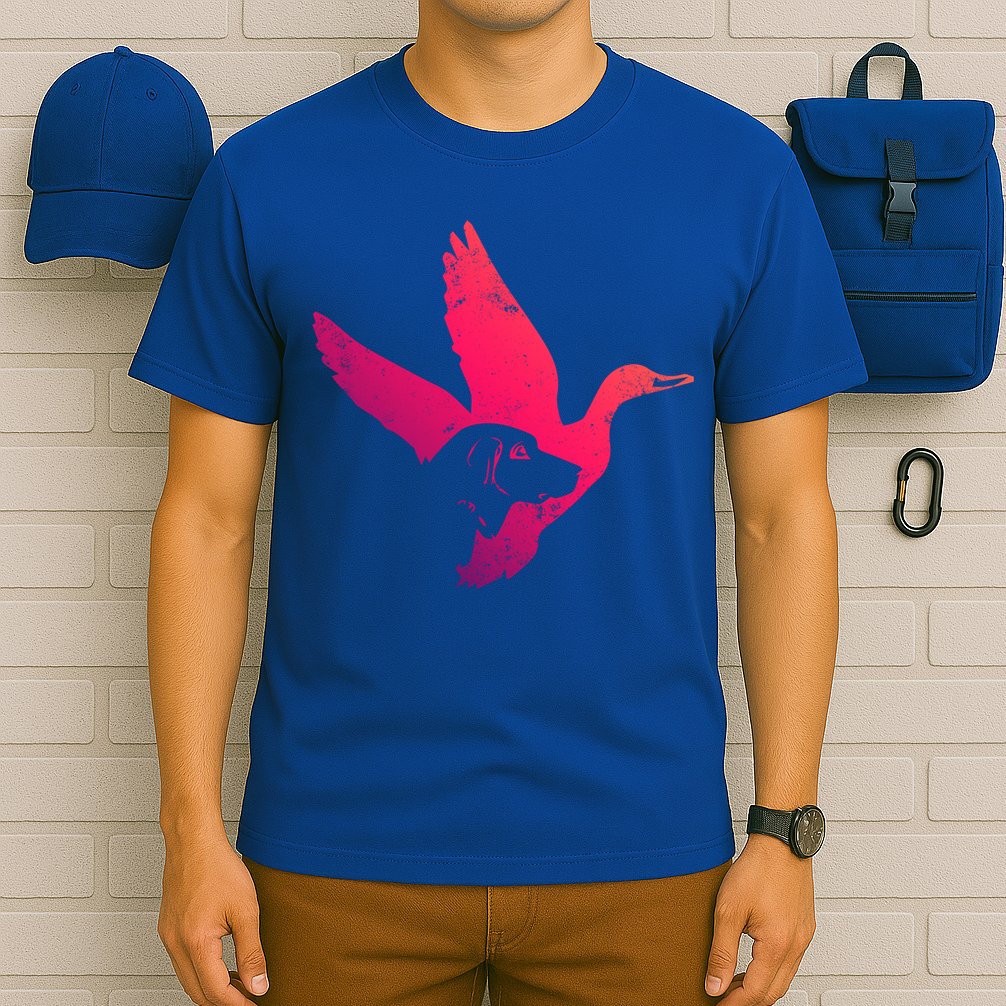 Duck Hunting Dog Duck Hunter Gift Duck Hunting Season Gift T-Shirt
