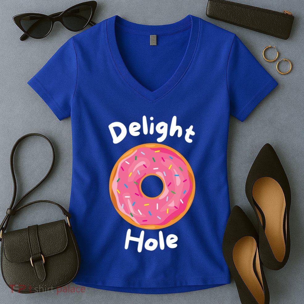 Delight Hole Donut Sprinkles Doughnut Fried Dough Sweet Cool Gift Women's V-Neck T-Shirt