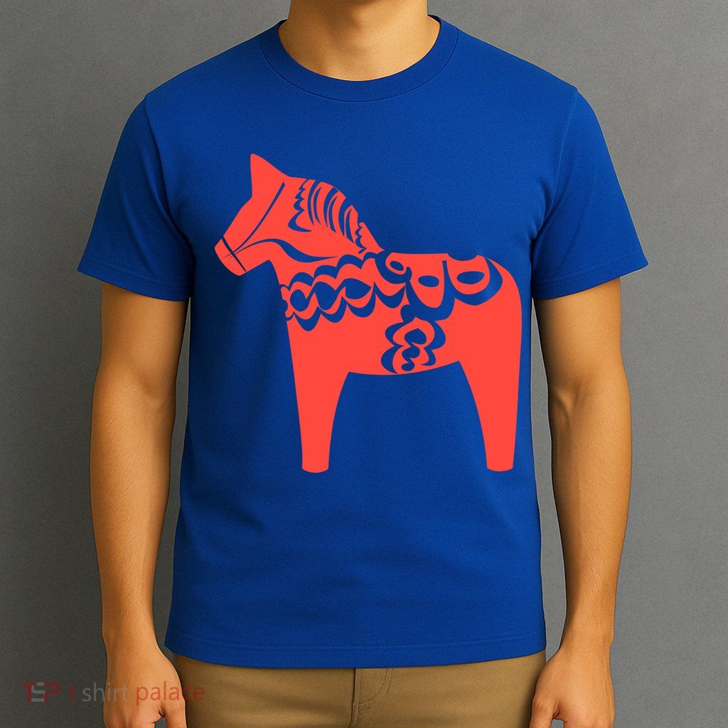 Dala Horse Gift Dalarna Swedish Sweden Sverige Gift T-Shirt