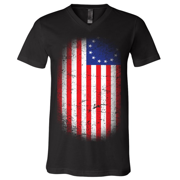 Distressed 13 Colonies Betsy Ross First American Flag V-Neck T-Shirt