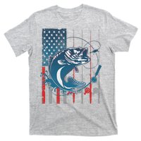 Distressed American USA Flag Bass Fishing T-Shirt