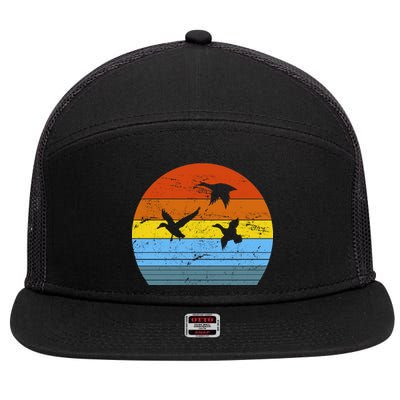 Distressed Duck Hunting 7 Panel Mesh Trucker Snapback Hat