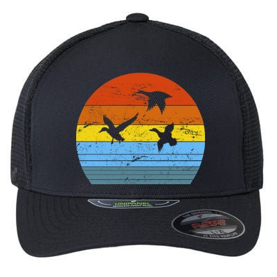 Distressed Duck Hunting Flexfit Unipanel Trucker Cap