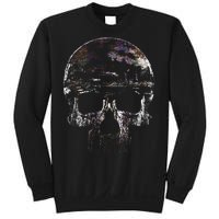 Distressed Skull Graphic Sweatshirt