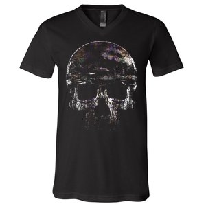 Distressed Skull Graphic V-Neck T-Shirt