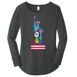 Diverse Statue Of Liberty Women's Perfect Tri Tunic Long Sleeve Shirt