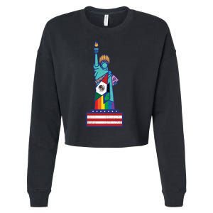 Diverse Statue Of Liberty Cropped Pullover Crew