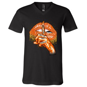 Don't Judge What You Don't Understand Multiple Sclerosis Awareness V-Neck T-Shirt