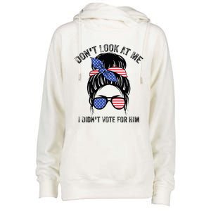 DonT Look At Me I DidnT Vote For Him Messy Bun Usa Flag Womens Funnel Neck Pullover Hood