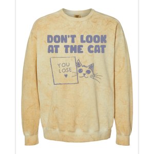 Dont Look At The Cat 90s Retro Graphic Colorblast Crewneck Sweatshirt