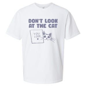 Dont Look At The Cat 90s Retro Graphic Sueded Cloud Jersey T-Shirt