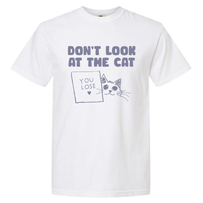 Dont Look At The Cat 90s Retro Graphic Garment-Dyed Heavyweight T-Shirt