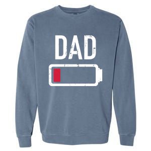 Dad Low Battery Gift For Father's Day Cute Gift Garment-Dyed Sweatshirt