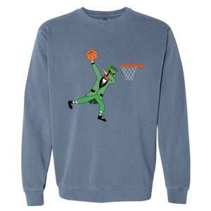 Dabbing Leprechaun Basketball Cute Gift St Patricks Day Tee Cute Gift Garment-Dyed Sweatshirt