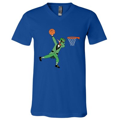 Dabbing Leprechaun Basketball Cute Gift St Patricks Day Tee Cute Gift V-Neck T-Shirt