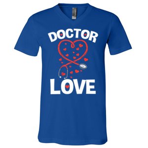 Doctor Love Heart Stethoscope Cute Nurse And Doctor Valentines Gift V-Neck T-Shirt