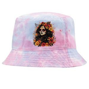 De Los Muertos La Catrina Day Of The Dead Sugar Skull Women Tie-Dyed Bucket Hat