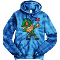 Dabbing Leprechaun St Patricks Day Fire Irish Gift Tie Dye Hoodie