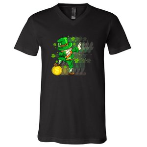 Dabbing Leprechaun St Patricks Day Boys Kids Men Dab V-Neck T-Shirt