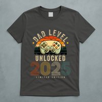 Dad Level Unlocked 2025 Dad Est 2025 Promoted To Dad 2025 T-Shirt