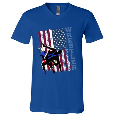 Distressed Look Wrestling Gift American Flag Gift V-Neck T-Shirt